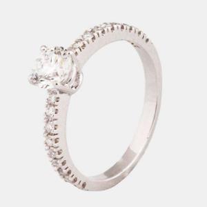 Anello solitario in diamanti