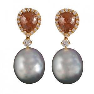 Orecchini con perle barocche e diamanti